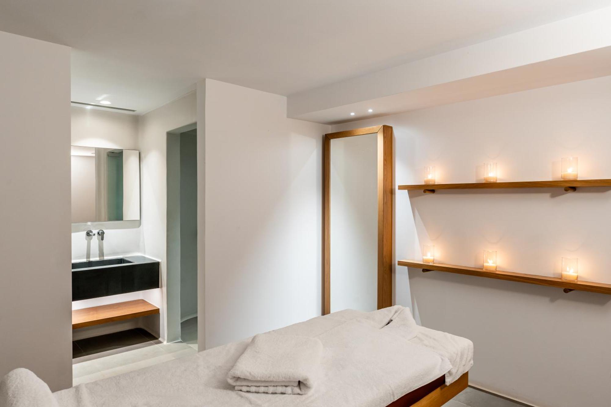 Orama Hotel & Spa ثيرا المظهر الخارجي الصورة The spa at The Ivy Spa